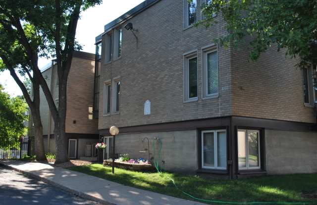 4030 15th Ave S Apt 11C