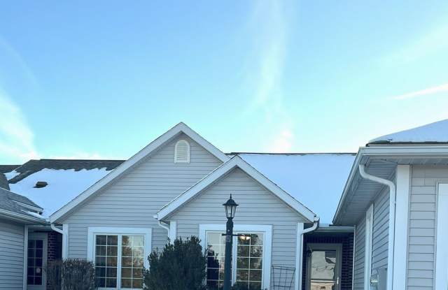 Gorgeous 3-bedroom, 3 full-bath townhouse