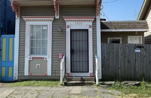 1824 LAPEYROUSE Street - 1824 Lapeyrouse Street, New Orleans, LA 70116