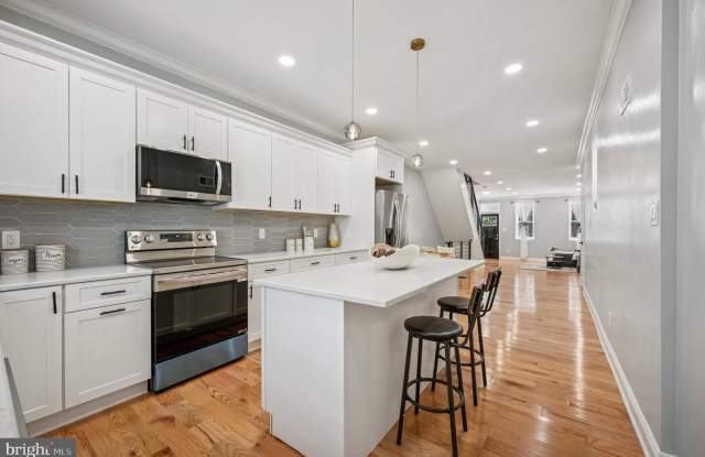 Photo of 1317 S 19TH Street