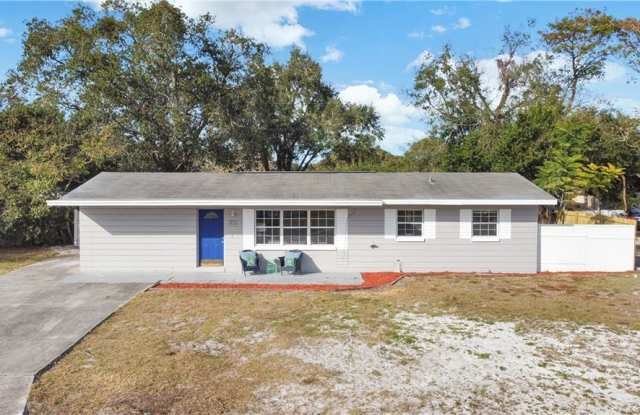 216 Obrien Rd - Green