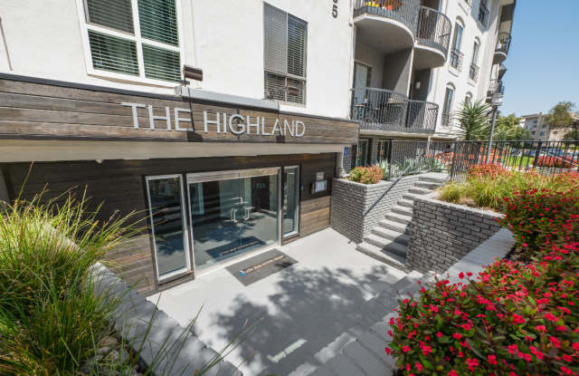 The Highland at Sherman Oaks