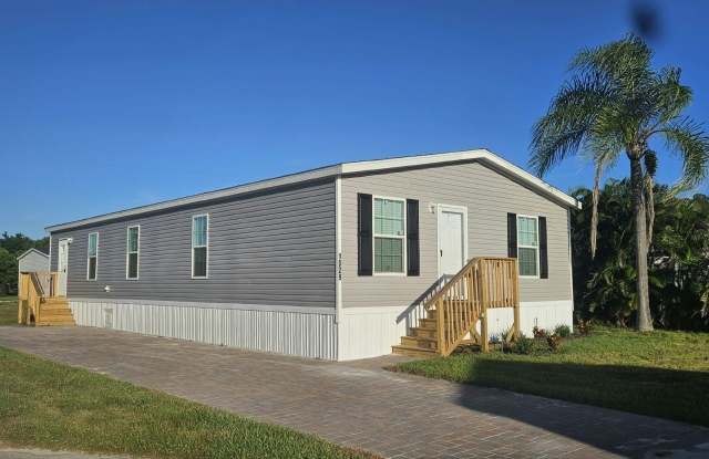 Photo of 1029 Myakka Drive