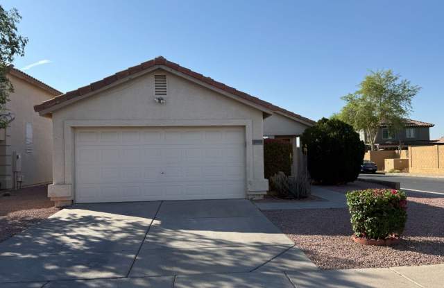 12071 W Dahlia  - 3 Bed, 2 Bath in El Mirage