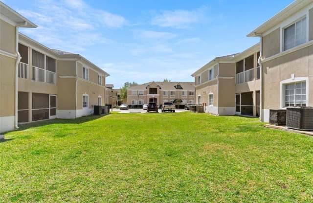 6413 HOLLYDALE PLACE