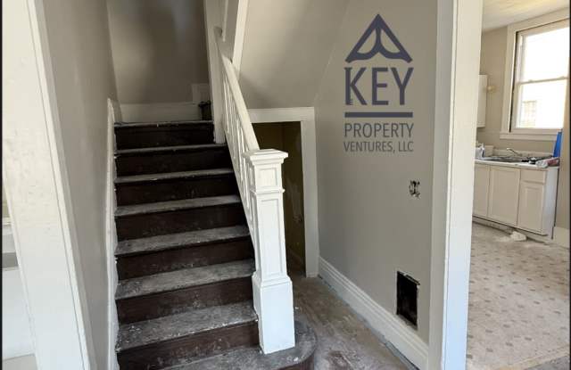 1385 Lake Avenue - 1