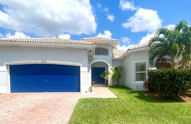 2039 SE 18th ct - 2039 Southeast 18th Court, Homestead, FL 33035