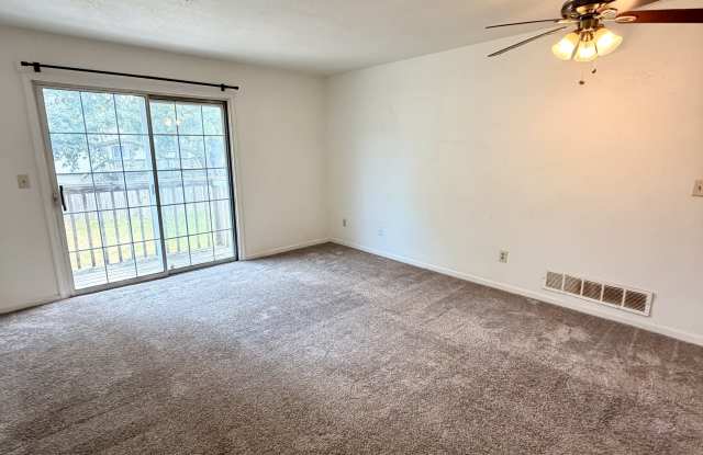 207 NW Barr Road - B