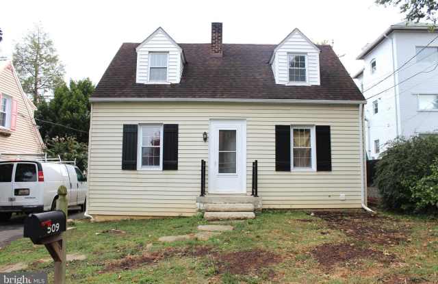 Photo of 509 DUNN IRVIN Drive