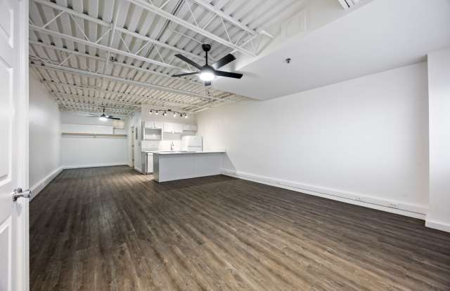 1033 North Molly Court