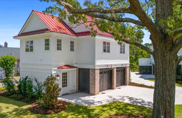 Newly Built Private Studio Home in West Ashley