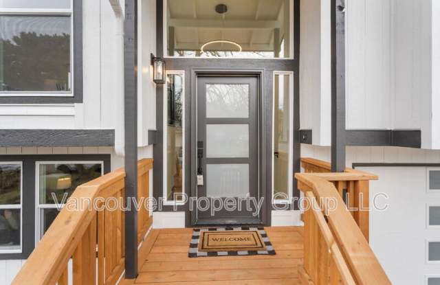 819 Southeast Olympia Drive