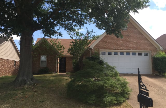 7439 Overcreek Ln - 7439 Overcreek Lane, Bartlett, TN 38133