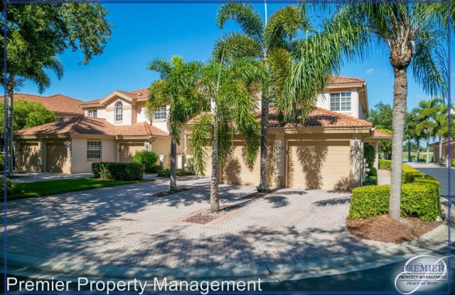 526 Laguna Royale Blvd. #302 - 526 Laguna Royal Boulevard, Vineyards, FL 34119