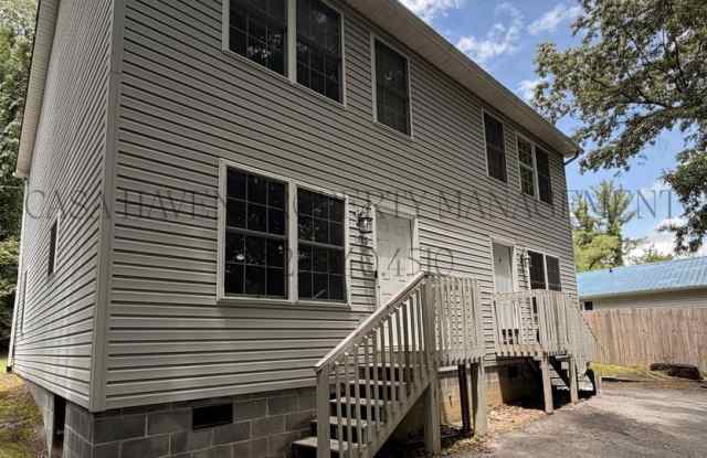 1522 Linden Ave – 2 Bed / 2.5 Bath  | Johnson City, TN