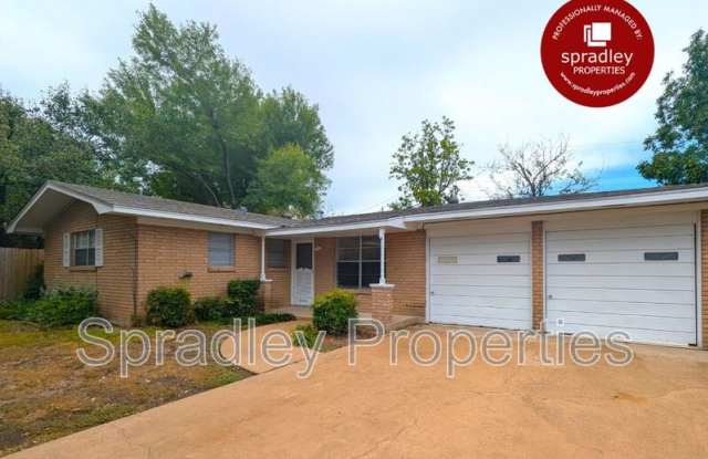 3405 Northwood Rd