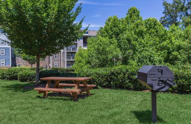 300 Vista Lake Dr Apt 205