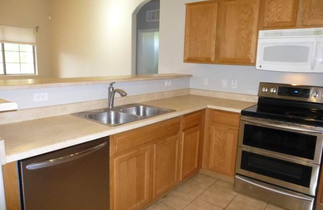 2727 N PRICE Road unit: 28