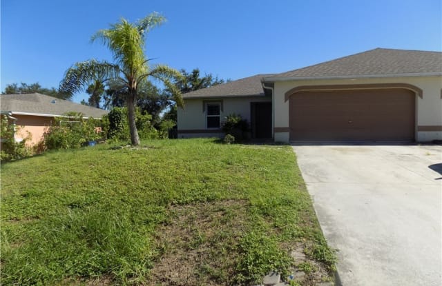 4468 29th Street SW - 4468 29th St SW, Lehigh Acres, FL 33973