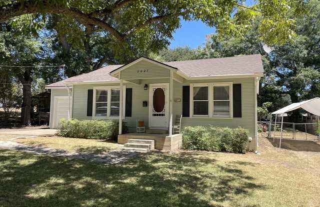 2027 Gruene Rd