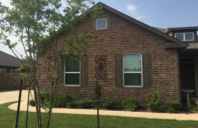 792 East Northside Drive