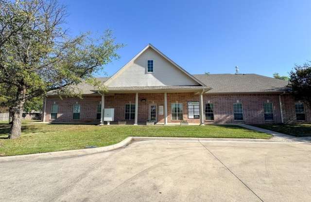 Photo of 1602 W Business 380