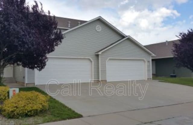 12302 W 10th - 12302 West 10th Avenue, Airway Heights, WA 99001