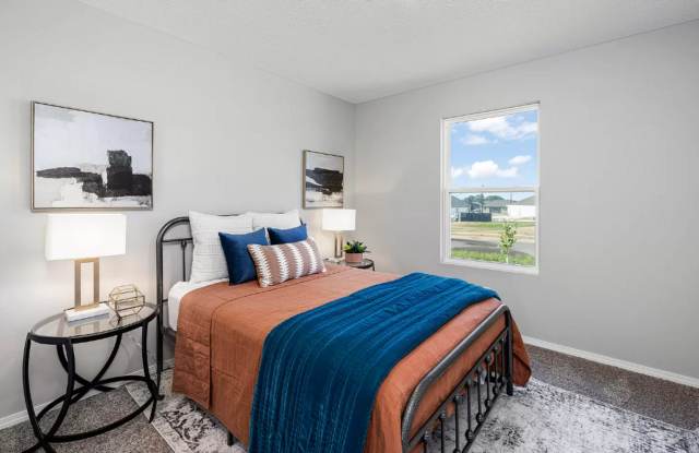 Newer Build- 3 Bedroom Home in Monett