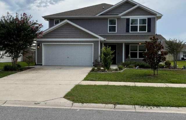 Photo of 500 Eagle Lake Way