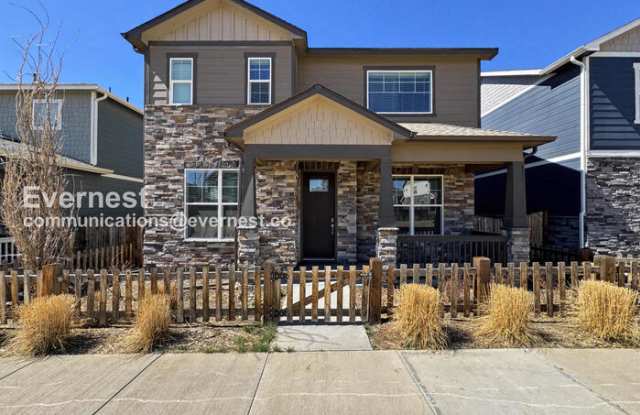 21894 East 9th Place