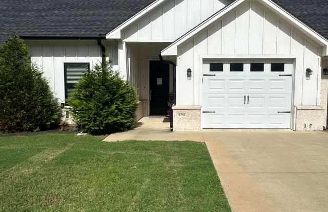 Photo of Magnolia Park #10742