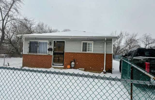 Well-maintained 3-bedroom, 1-bath home in Cleveland