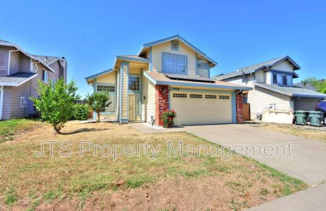 3709 Lily Hill Court