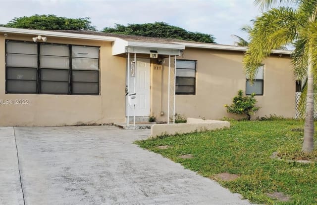 171 NE 51st St - 171 Northeast 51st Street, Oakland Park, FL 33334