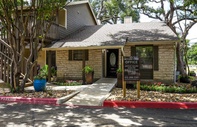 Photo of Settler's Creek Apartments