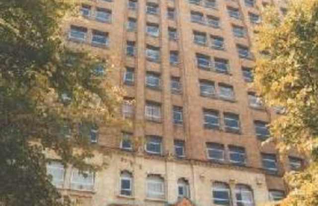 Photo of 222 East Houston Street