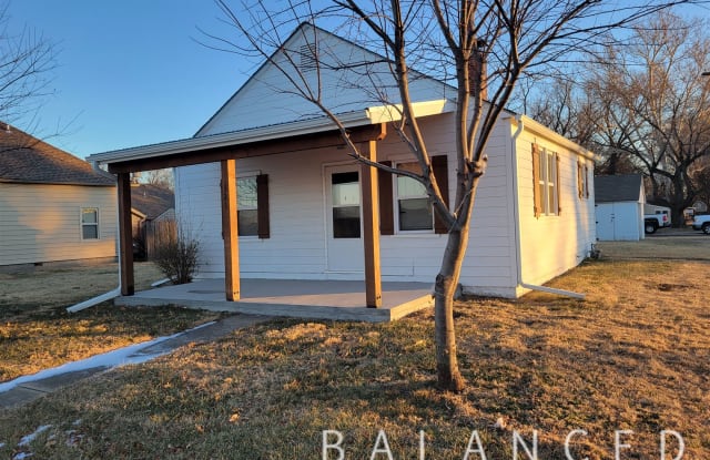 321 W Railroad St - 321 Railroad Street, Silver Lake, KS 66539