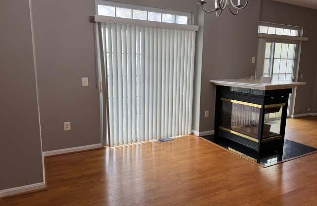 1821 Cedar Cove Way - 1