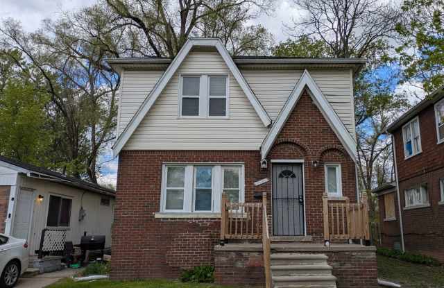 15762 Mark Twain is a move-in ready, 3-bedroom, 2-bathroom home for rent in Detroit's Plymouth-Hubbell neighborhood (48227). Section 8 and Housing Choice Vouchers are warmly welcomed — located between Plymouth Road and Fenkell Avenue