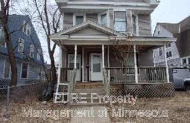 3123 Portland Ave