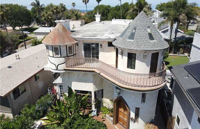 412 El Redondo Avenue