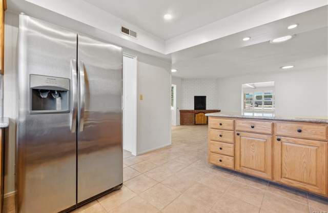 425 Calle De Castellana