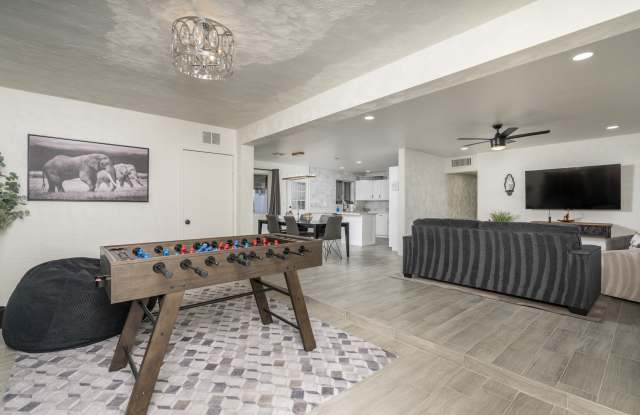 Photo of 1047 West Elna Rae Street