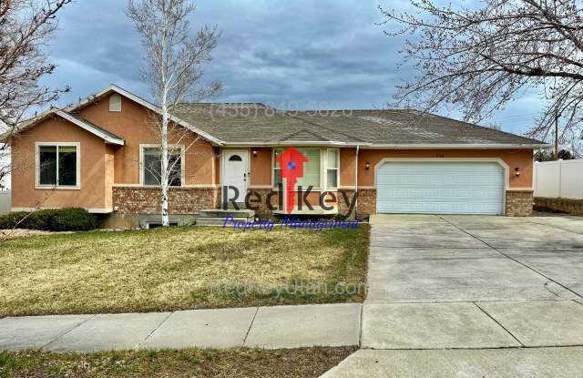 214 Wagon Train Ct - 214 Wagon Train Court, Tooele, UT 84074