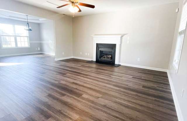 Coming Soon 4 Bedroom 2.5 Bathroom Home- Pets Okay