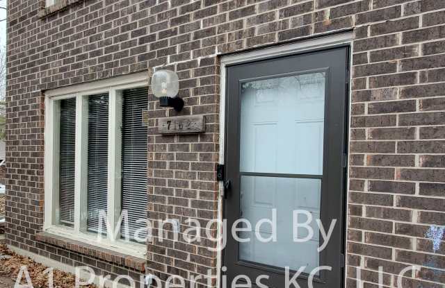 7162 Woodson Rd