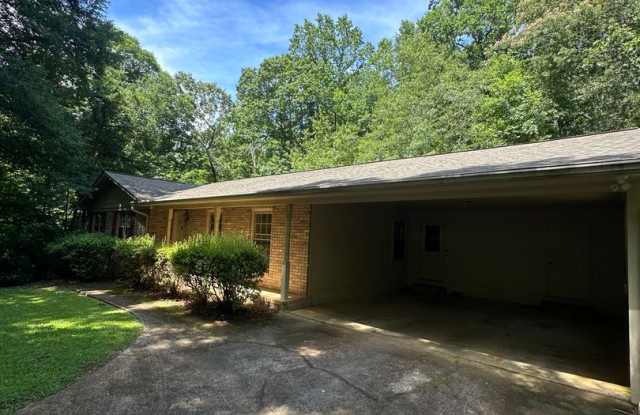 Available now,  3/2 with large unfinished basement, in University Heights