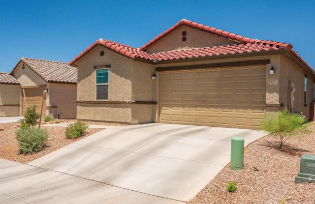 Stunning Views in Rocking K Community - 7937 South Golden Bell Drive, Rincon Valley, AZ 85747