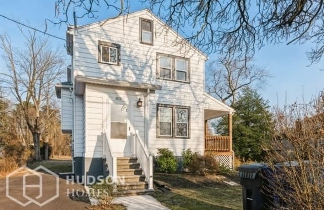 207 Alpha Avenue - 207 Alpha Avenue, Echelon, NJ 08043