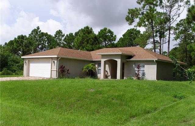 462 Lackey AVE S - 462 Lackey Ave S, Lehigh Acres, FL 33974